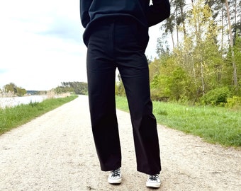 Pantaloni Anouk di colore nero