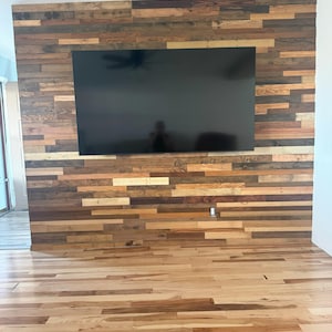 Reclaimed Wood Paneling 10SF