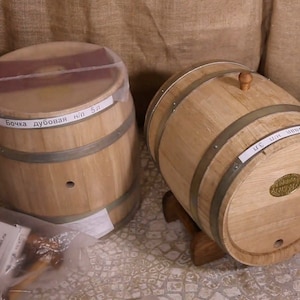 Oak Whiskey Barrel (3L — 5L) NEW Wine Cask with Stand, Bourbon, craft Beer Keg - Primitive Wooden Farm Barrel [Groomsmen Gift]