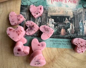 Avalon’s Kiss mini heart wax melts, imagined scent from the mythical Isle of Apples