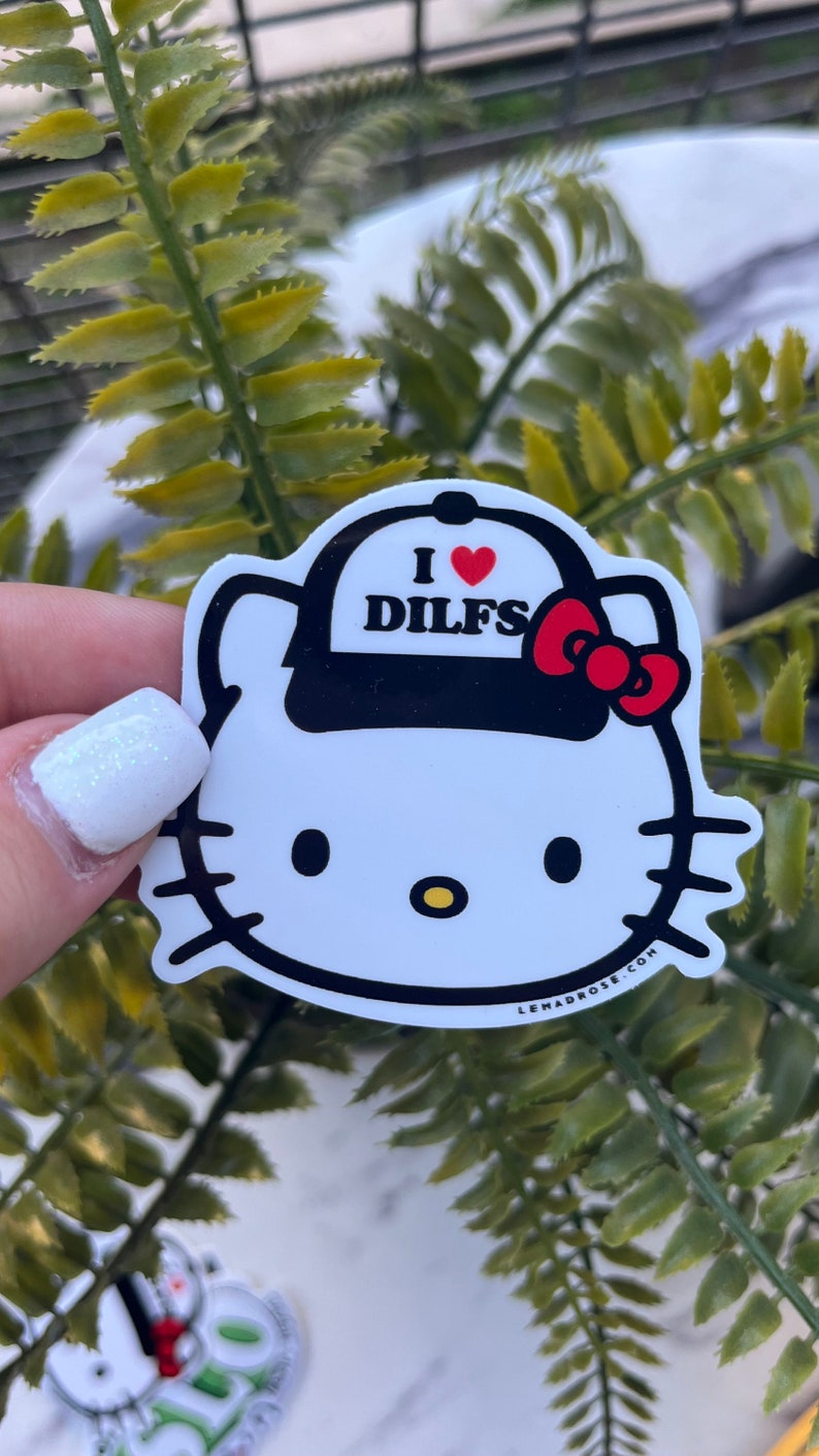 i heart mills / dilfs kitty sticker 