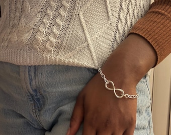 Silver Chain Infinity Bracelet, Bracelet with Magnetic Clasp, Everyday Bracelet