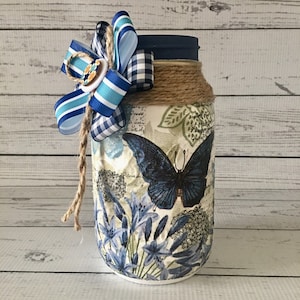 BUTTERFLY LOVER, Butterflies, Butterfly Decor, Butterfly Gift, Glass Storage, Glass Vase, Mason Jar Decor, Utensil Holder, Tissue Holder
