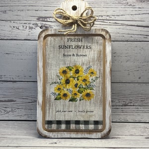 Sunflower Cutting Board — Colorful Creations