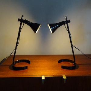 Paar IKEA LAGRA LAMPEN-seltene schwarze Tischlampen.