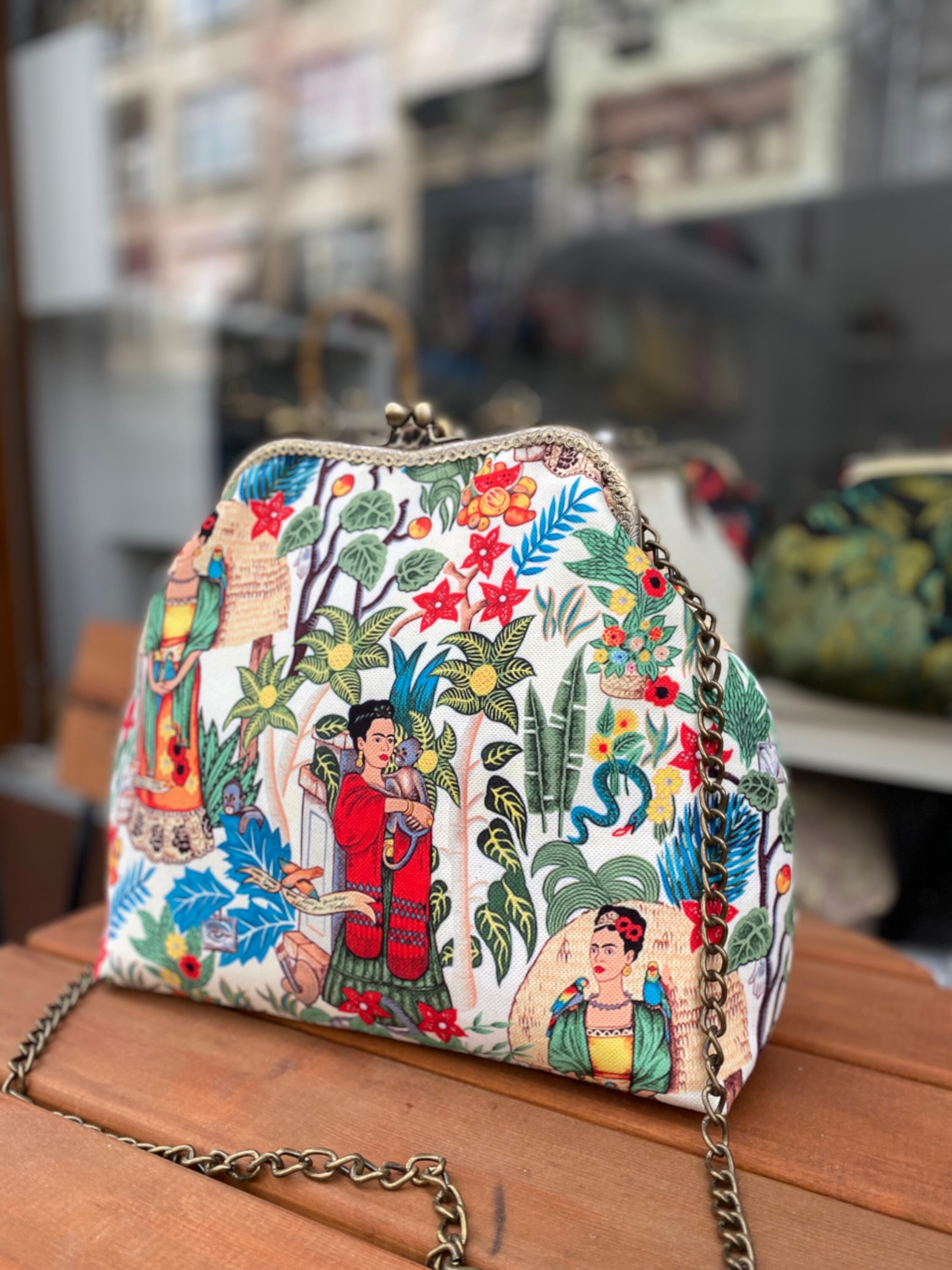 FREDA BEAUTY BAG MATCHES main image 1