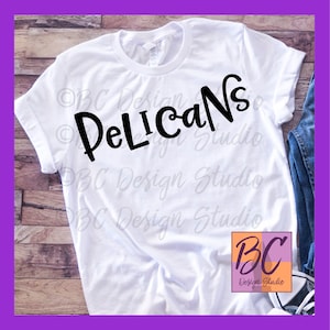 Pelicans Team Sports Nome svg, pellicani svg, jpg, dxf, eps, png, ClipArt, Tifoso sportivo, Word Art, Iron-On, BCDSPurpleO, Trasferimento vinile
