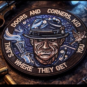 The Expanse - Miller "Doors & Corners" patch sci fi iron on cosplay 4"