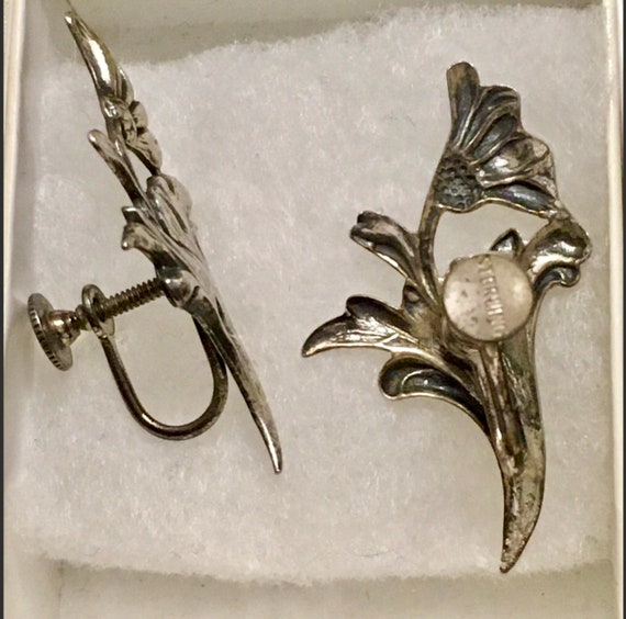 Vintage Flower sterling screw-back Earrings - image 5