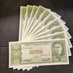Excellent Condition 1962 Bolivia 10 Pesos Consecutive Sequence uncirculated banknotes 10 each sold as set