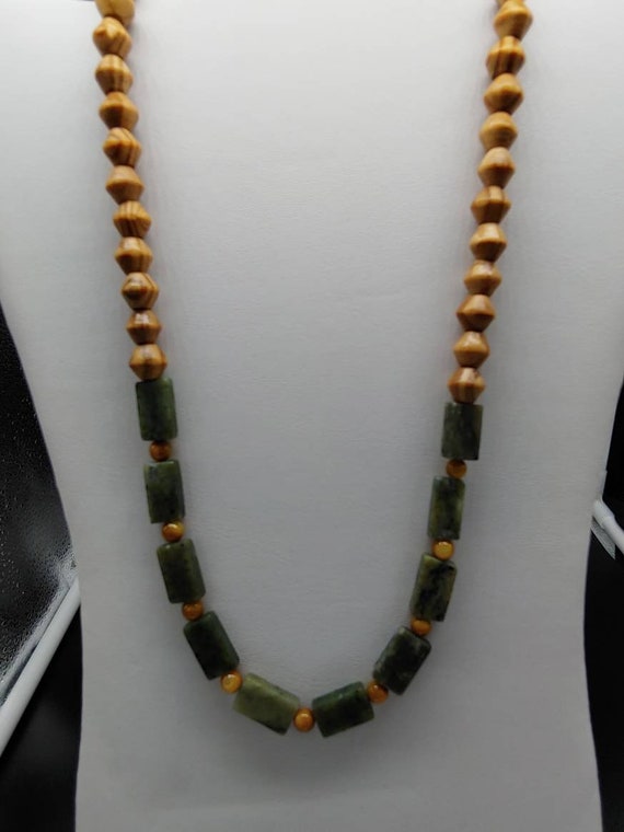 Natural\u00a0Hanna Jasper Handmade necklace,\u00a016 12  long knotted.