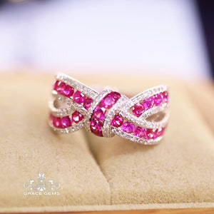 customer order-200 USD deposit, 18k white gold, size 8, Julie. Total amount 915 USD. Other customers kindly please don&#39;t consider