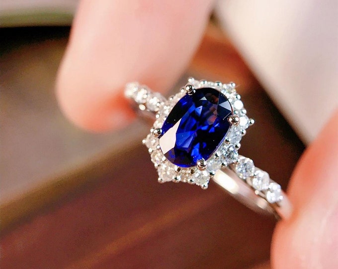 18k white gold real royal blue sapphire engagement ring/Diamond halo blue sapphire gold ring/Unique Half eternity sapphire anniversary ring