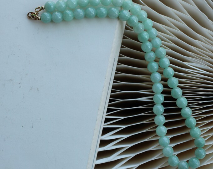 Light Green Natural Myanmar Jadeite Jade Necklace/Green jadeite bead necklace/Elegant neck jewelry/Healing stone choker/Birthday Anniversary