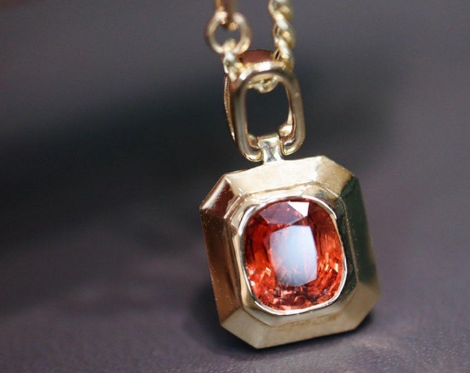 Natural high end Fanta stone orange garnet pendant in solid 18k gold/Orange stone necklace/Unique vivid orange garnet jewelry/Anniversary