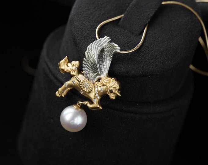 18k Gold Akoya Pearl Ring Pendant Brooch/Unicorn gold pear pendant Brooch/11mm Salty pearl/Handmade fine jewelry/Chain is not included