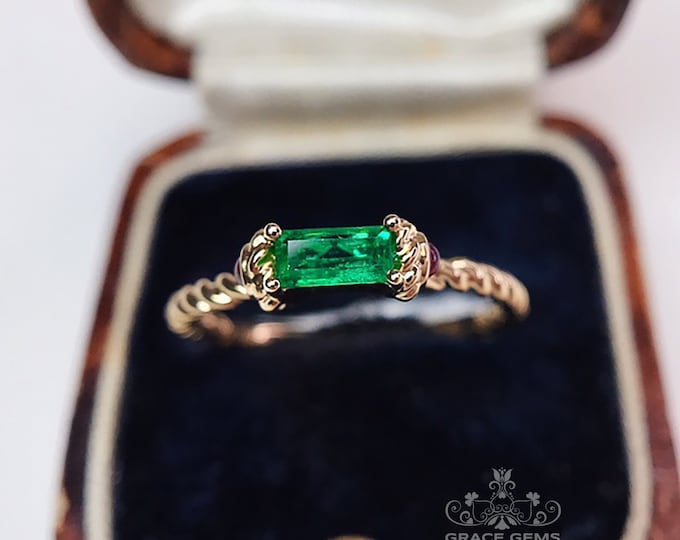 Minimalist Natural Colombia Emerald Engagement Wedding Ring in solid 18k gold/Vintage Unique bridal set/custom Delicate promise ring