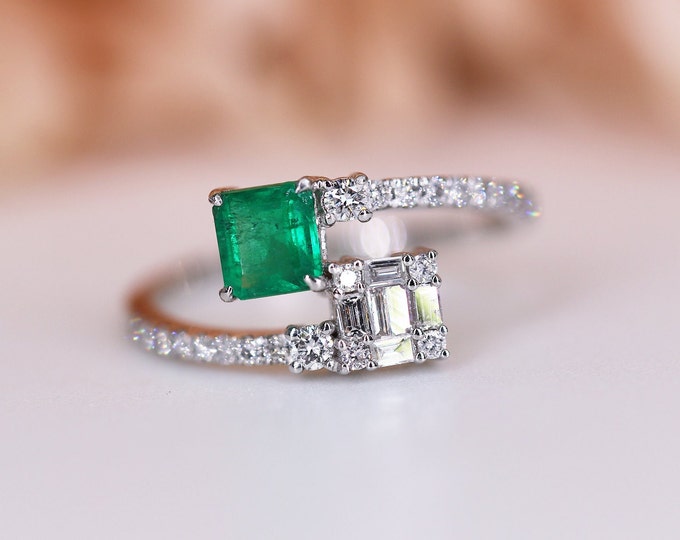 18k Multi-stone Genuine Emerald ring with diamonds/Special Designer Emerald Engagement Wedding Ring/Vintage Celtic promise gift for her/Halo