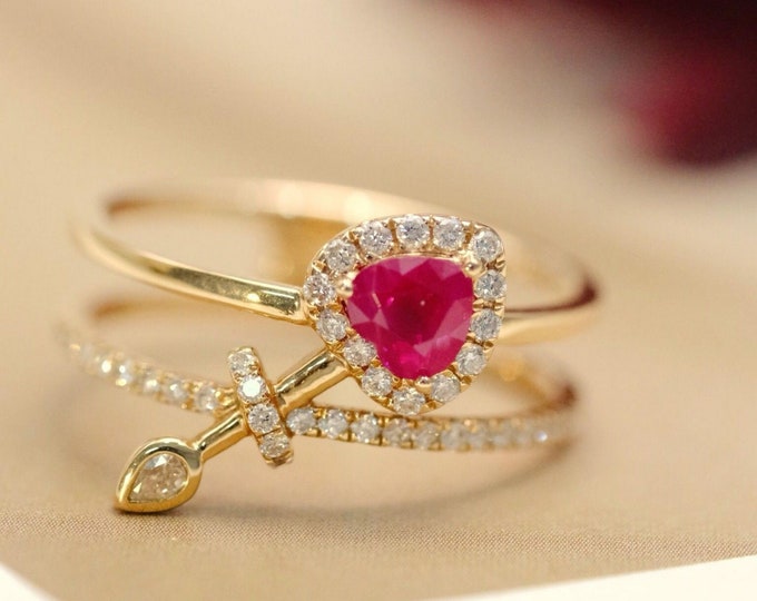 18k gold heart ruby ring/Dainty heart ruby ring and diamond/Minimalist ruby ring/Natural ruby ring/modern Ruby ring women/elegant ruby ring