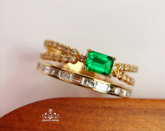 18k Solid Gold Natural Emerald ring/Engagement wedding Halo band/Unique designer ring for Bride/Vintage antique handmade bridal ring
