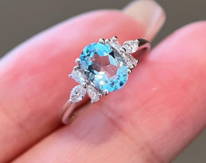 18k solid white gold natural aquamarine ring/Diamond halo aquamarine engagement ring/Saint Mario Aquamarine solitaire ring/Proposal ring