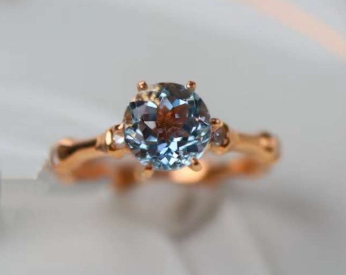 18k rose gold aquamarine ring/Minimalist aquamarine ring/Dainty aquamarine ring/Unique aquamarine ring/stacking aquamarine ring for women