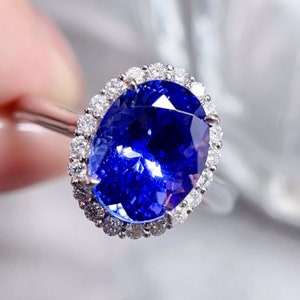 Natural 5A Tanzanite ring in 18k white gold with diamond halo/Unique high end handmade custom Tanzanite gift for her/Unique gift for mom