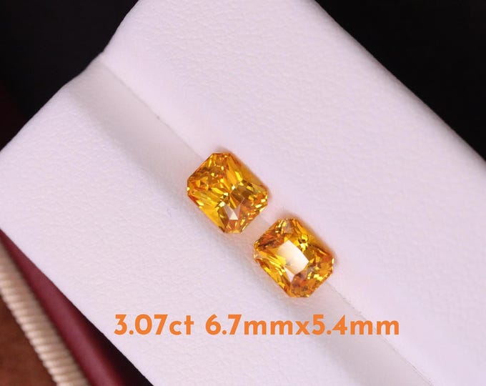 Custom order for Katherina, 18k solid gold, 3.07ct sapphires, certificate included, diamond halo