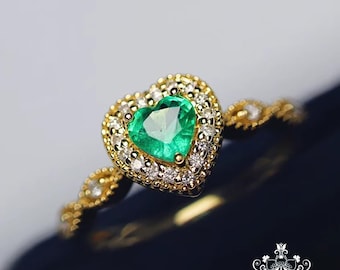 Anillo de oro de 18 quilates con esmeralda natural en forma de corazón. Regalo de boda vintage con esmeralda antigua. Regalo de compromiso Art Déco único. Regalo de aniversario hecho a mano.