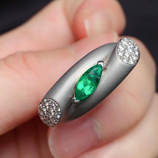 Unique 18k White Gold Emerald Ring/Engagement Wedding Ring/Custom personalized promise ring/Handmade Jewelry for her birthday anniversary