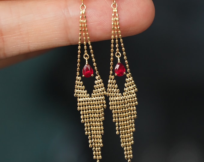 Luxurious Vintage natural Ruby Engagement earrings in 18k/14k rose gold/Chandelier earrings/Raw ruby earrings/Wedding ruby with diamonds