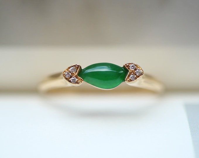 18k Solid Gold Natural Real Myanmar Green Jadeite Jade ring with diamonds/Untreated Gold Jade Ring/Over Time Engagement Ring/Art Deco Ring