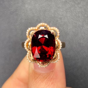 Art Deco 18k Solid Rose Gold Huge Genuine Pigeon Blood Garnet Ring/Garnet Engagement ring with Diamonds/Unique garnet ring/Antique garnet