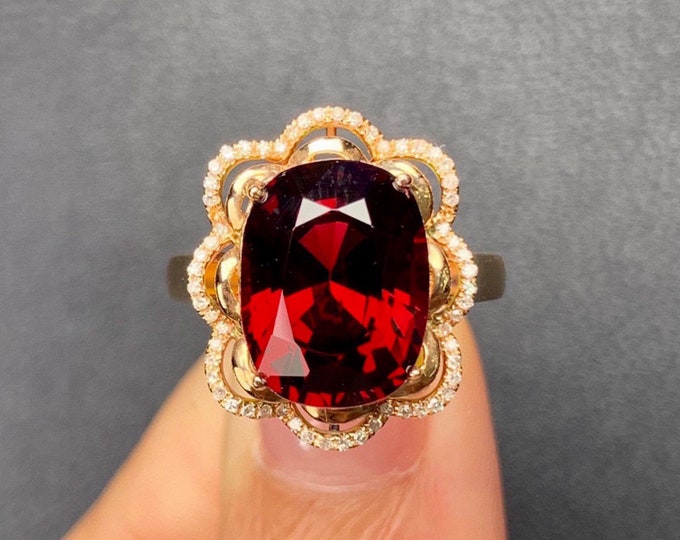 Art Deco 18k Solid Rose Gold Huge Genuine Pigeon Blood Garnet Ring/Garnet Engagement ring with Diamonds/Unique garnet ring/Antique garnet