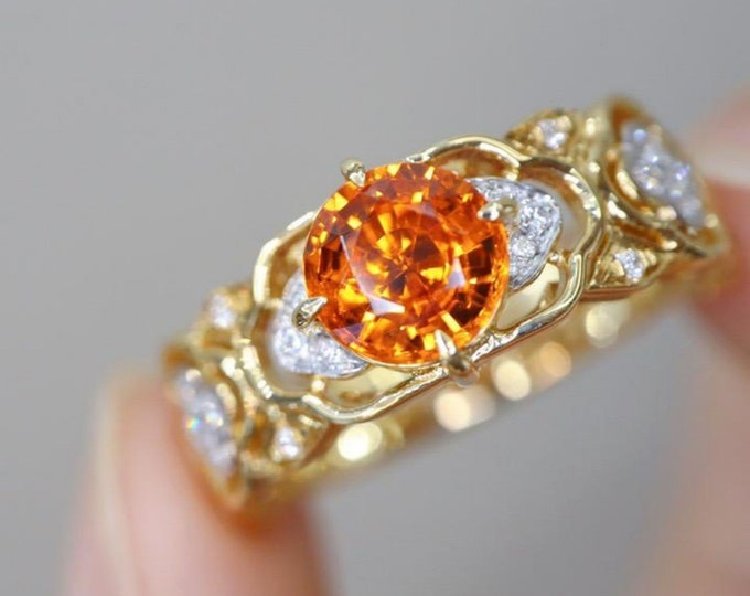 18k Gold Vintage Natural Fanta ring/Handmade orange garnet wedding band/Celtic Fanta Ring/Unique fanta ring for her/Nature-inspired ring