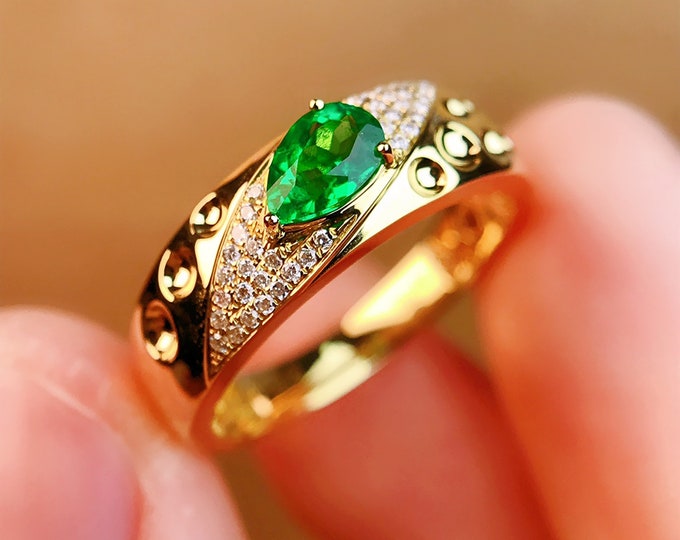 18k Solid Gold Natural Zambia Emerald Engagement ring with diamonds/Vintage Unique custom Delicate promise ring/Bridal ring for her wedding