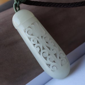 Natural white jade hollow-carved pendant Hand-carved jade pendant/White jade necklace/Unique carved jade diffuser/Vintage white jade pendant image 3