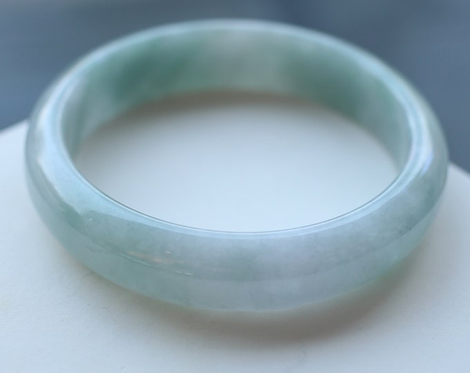 High Quality Untreated Natural Icy Myanmar Jadeite Bangle/Round Shape One of a Kind Unique Jadeite bangle with light green color/Anniversary