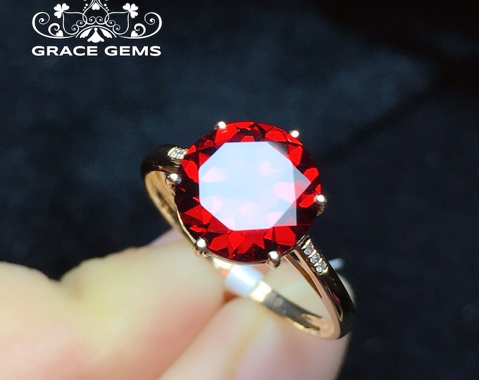 9X9mm Genuine Pigeon Blood Garnet Engagement ring in 14k/18k gold with Diamonds garnet ring Garnet stacking ring/Antique garnet/Art Deco