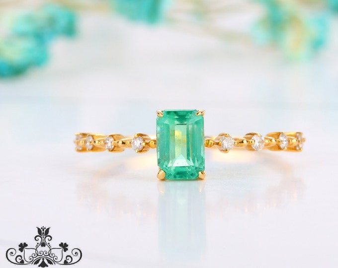 Emerald Cut Classic Natural Emerald Engagement Wedding Ring in solid 18k gold with diamonds/Vintage Unique custom Delicate promise ring