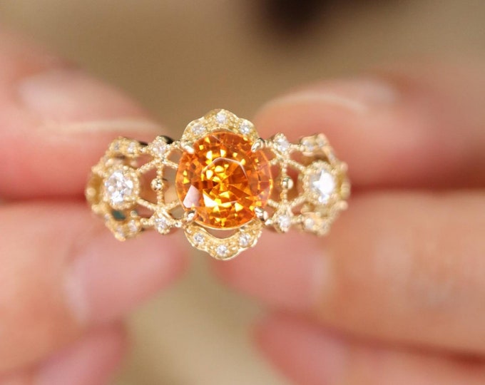 18k Gold Vintage Natural Fanta ring/Handmade orange garnet wedding band/Celtic Fanta Ring/Unique fanta ring for her/Nature-inspired ring