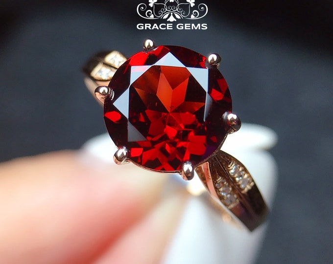 9X9mm 18k gold 6 prong natural garnet engagement wedding ring/Promise ring/vintage/Garnet stone ring/Garnet stacking ring/Red Bohemian