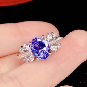 Natural 5A Tanzanite ring in 18k white gold with diamond accents/Unique high end handmade custom Tanzanite gift for her/Unique gift for mom