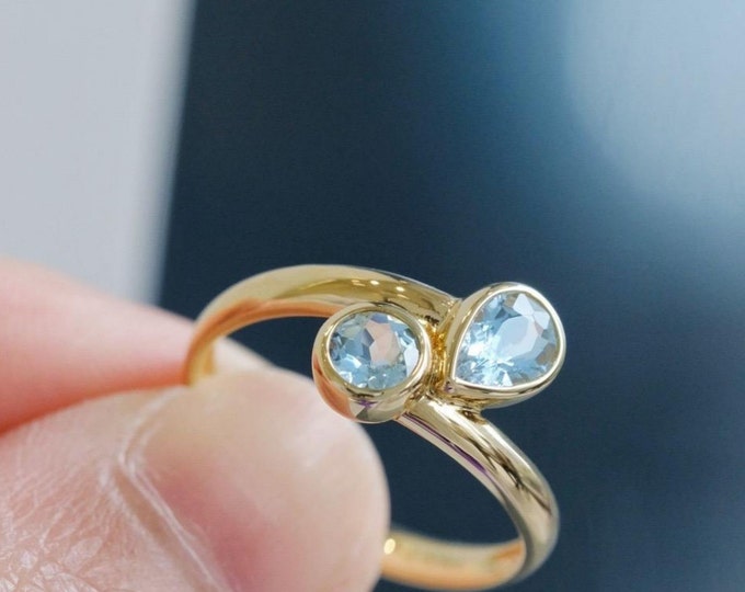 Unique double aquamarine ring/18k gold aquamarine ring/Natural aquamarine ring/Bridal aquamarine ring/Birthstone aquamarine engagement ring