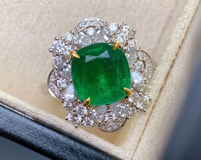Statement 18k Solid Gold Cushion Cut Emerald Ring, Luxury Statement Diamond Cluster Emerald Ring Women/May birthstone jewelry