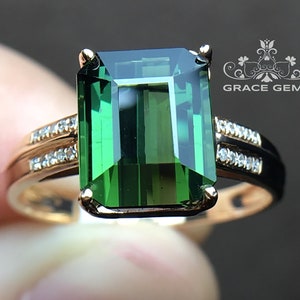 18k gold emerald cut green tourmaline ring/Tourmaline wedding ring/Chunky Tourmaline Statement ring/Tourmaline Birthstone ring/Art Deco ring