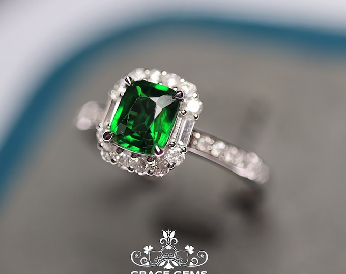 18k Gold Natural Green Garnet ring with Diamonds/Engagement Wedding Tsavorite band/Garnet stone/Art Deco Boho Halo Ring/Unique Promise ring