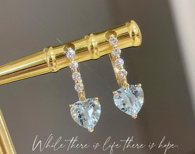 Heart aquamarine earring studs/18k gold latch back aquamarine studs/pomegranate earrings/cool earrings/unique blue studs/bridesmaid earrings