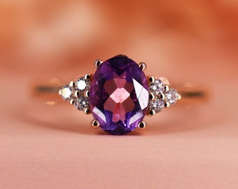 18k solid gold 6X8mm oval natural amethyst ring/engagement wedding ring with diamonds/one of a kind gift for her/Art Deco/Unique handmade