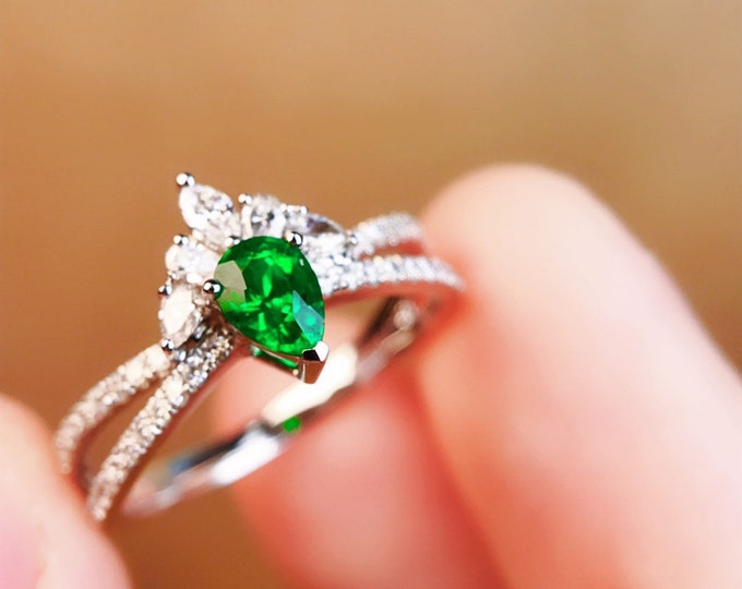 18k White Gold Engagement ring and diamonds/Vintage Custom Emerald Ring/Stackable Emerald Ring/Half Eternity Ring/Over time engagement ring